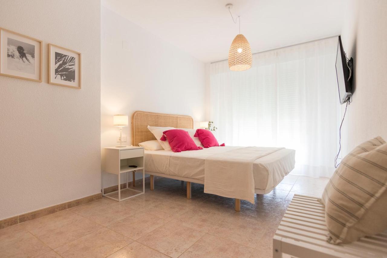 Beach Paradise Flat In Denia Centre W/ Large Pool Exteriör bild