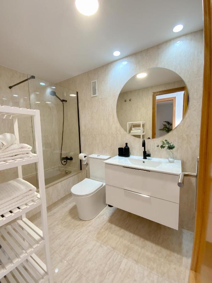 Beach Paradise Flat In Denia Centre W/ Large Pool Exteriör bild